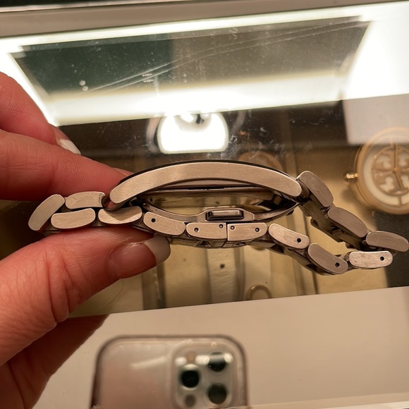 BURBERRY stainless steel watch with iconic Burberry logo plaid. - Picture 10 of 10